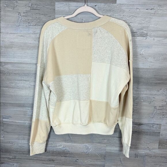 American Eagle Outfitters Beige and Cream Pullover - Picture 3 of 4